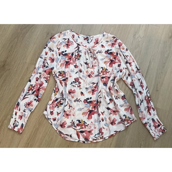 Lucky Brand Tops - Lucky Brand White Floral Long-Sleeve Tie Front Peasant Top Size Large